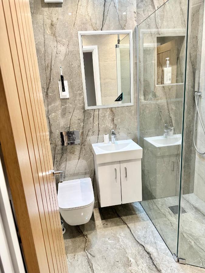 Little Vine - Beautiful Ground Floor Flat In South London Apartment Сътън Екстериор снимка